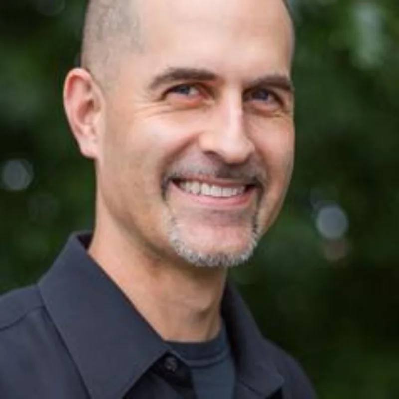 Headshot — Dr. Christopher B. Knaus
